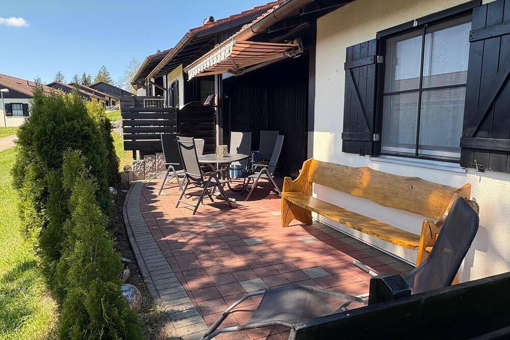 Komfortables Eckferienhaus, liebevoll ausgestattet im Feriendorf Hochbergle in Lechbruck am See, Bayerisch Schwaben