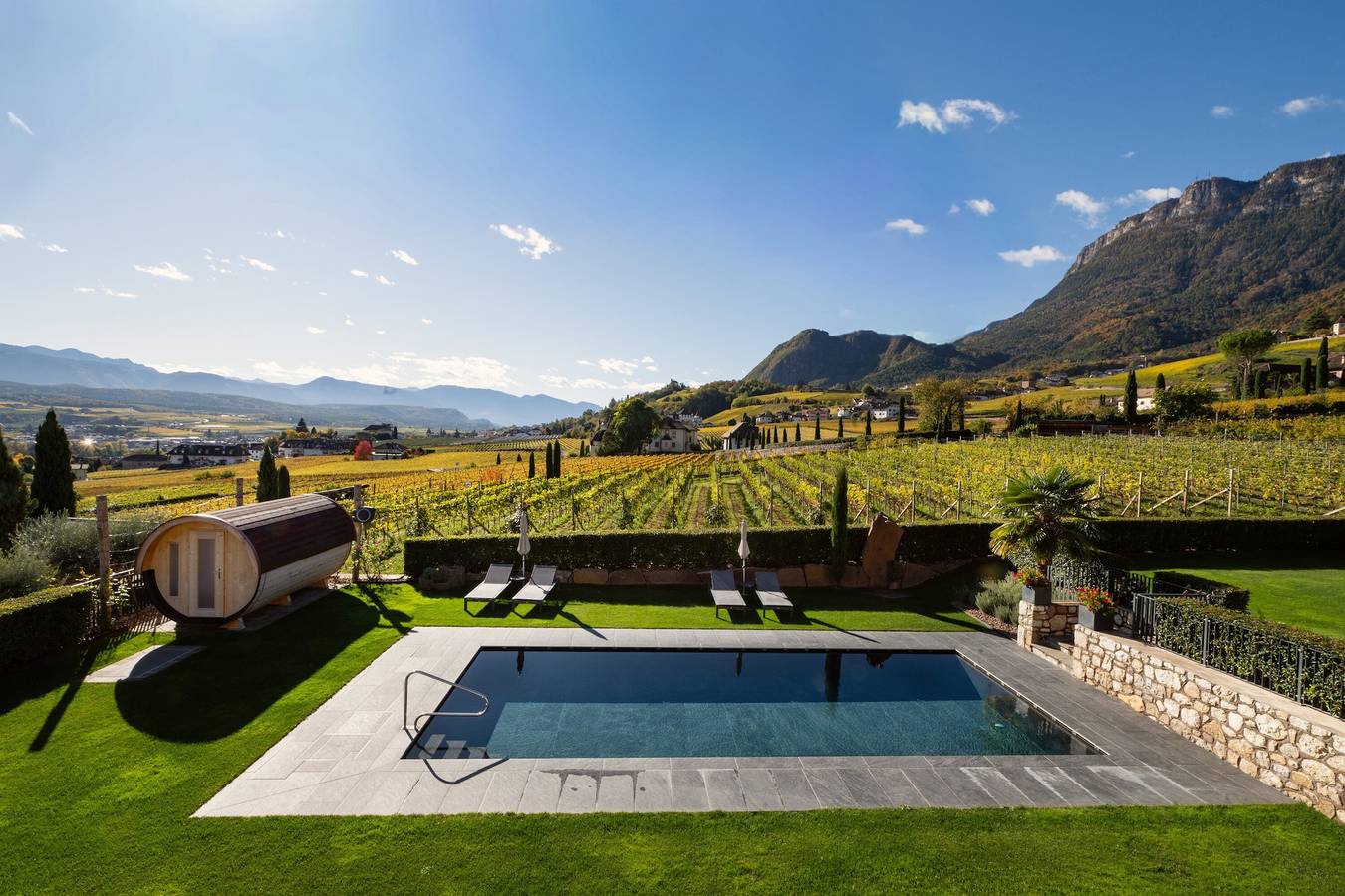 Ganze Wohnung, Apartment Weingut Gasshof Heindl mit Bergblick, Pool und Sauna in Berg (Eppan), Eppan an der Weinstraße