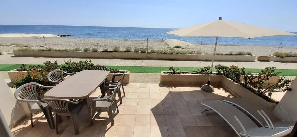 Parc de vacances pour 2 personnes, avec terrasse et vue, animaux acceptés en Corse - 2