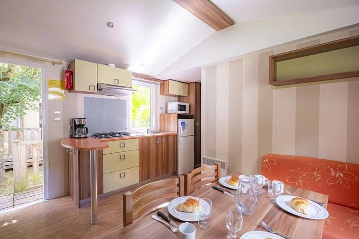 Mobil home pour 4 personnes, avec bassin pour enfant à Boisset-et-Gaujac - 4
