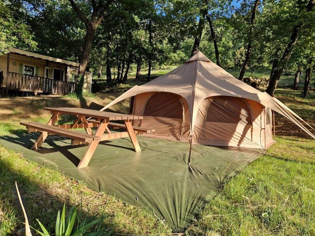 Camping 3 étoiles - Piscine  - ccbfbcd in Mondragon, Vaucluse