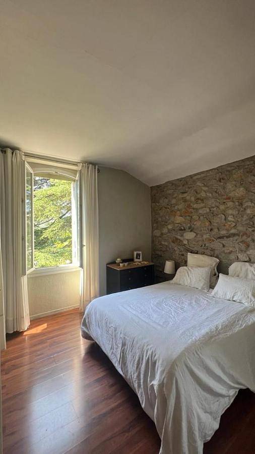 Villa pour 6 personnes, avec piscine et terrasse à Alès