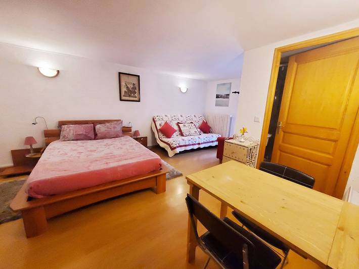 Chambre d’hôte pour 4 personnes, avec jacuzzi et jardin à Seyssel