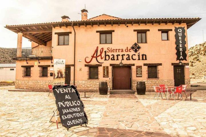Casa rural para 13 personas, con Balcón y Terraza además de Jardín y Vistas en Albarracín