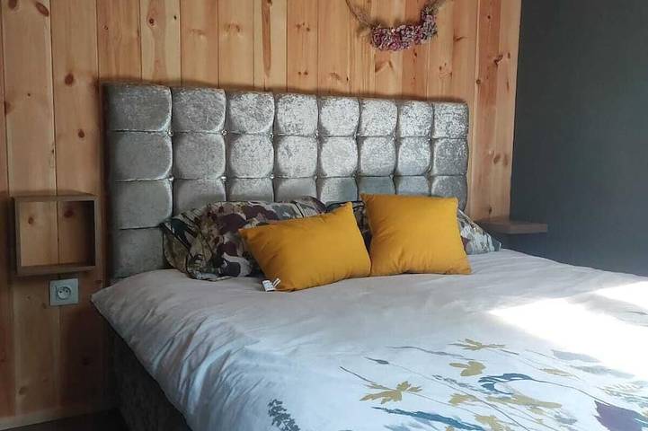 Gîte pour 4 personnes, avec jardin à Cassagnes-Bégonhès - 2