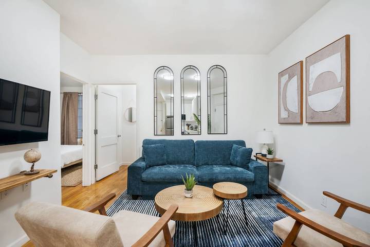 Vacation rental for 6 people, with pets in East Harlem