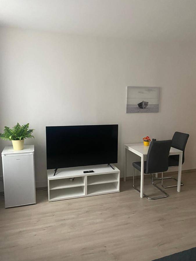 Ganze Wohnung, Three-Bedroom Apartment in Aue, Erzgebirge