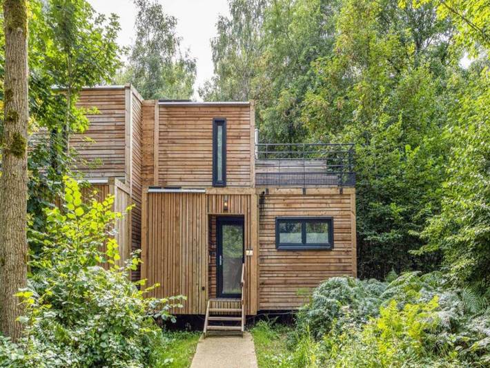 Gîte pour 4 personnes, avec terrasse ainsi que piscine et jardin dans Hainaut