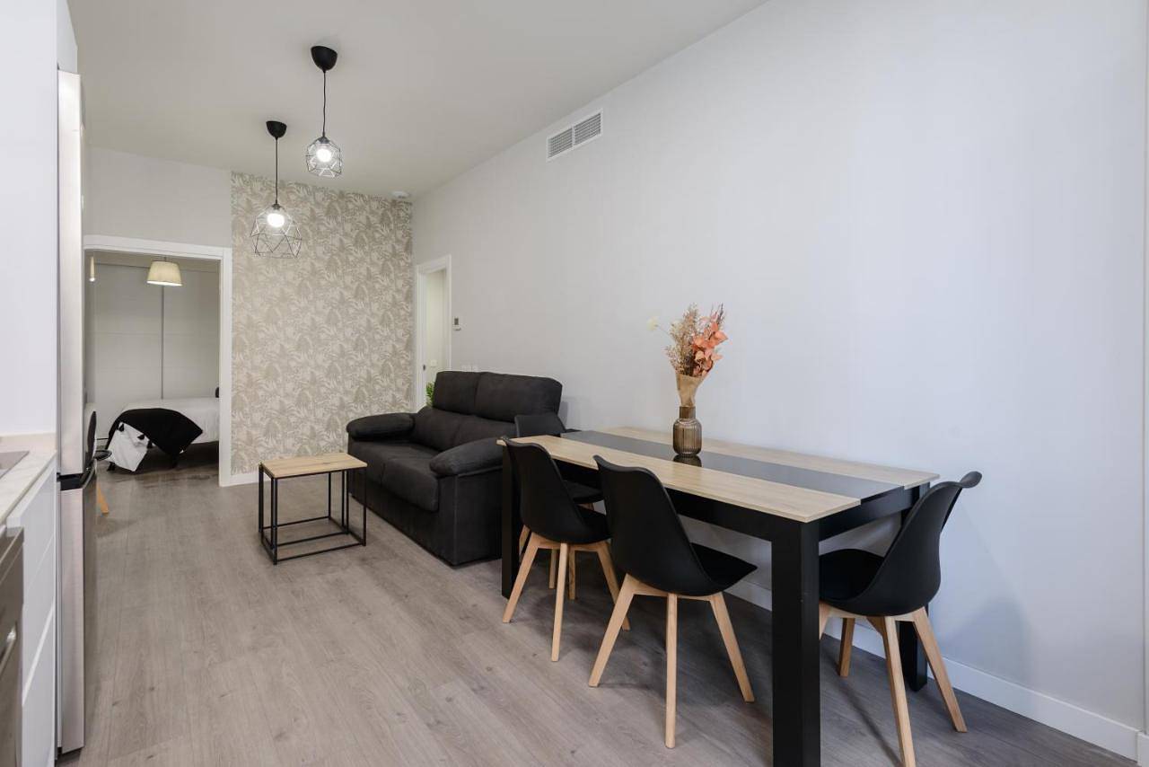 Apartamento entero, Torrejón Suites Bajo 9 in Torrejón de Ardoz, Provincia de Madrid