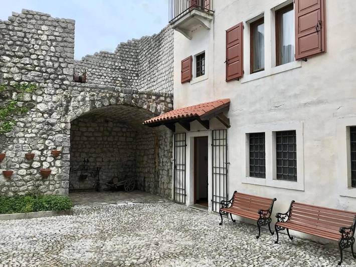 Gîte pour 3 personnes, avec jardin à Venzone - 4