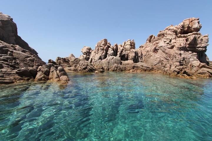 Club vacances pour 4 personnes, avec piscine ainsi que terrasse et vue en Sardaigne - 4