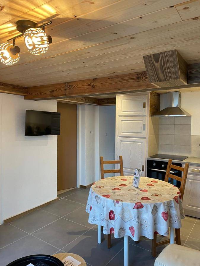 Gîte pour 2 personnes, avec terrasse et jardin à Maîche - 4