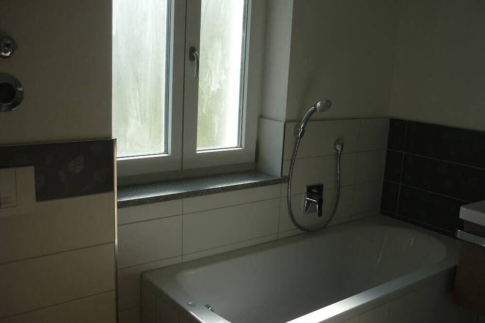 Ganze Wohnung, Gemütliches Feriendomizil mit Balkon mit Blick zur Donau in Obernzell, Ostbayern