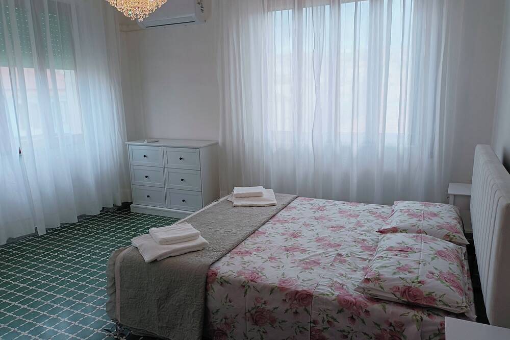 Appartement entier, Apartment Le Cochele large bright central in San Benedetto del Tronto, Riviera delle Palme