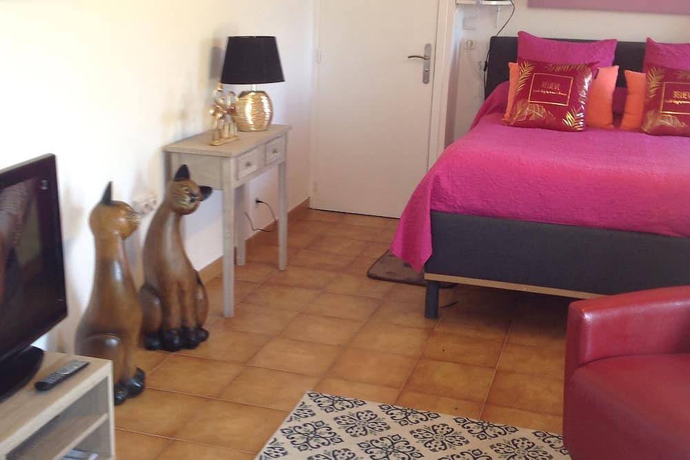 Appartement entier, Charmant appartement très confortable + terrasse aménagée in Eccica-Suarella, Région d'Ajaccio