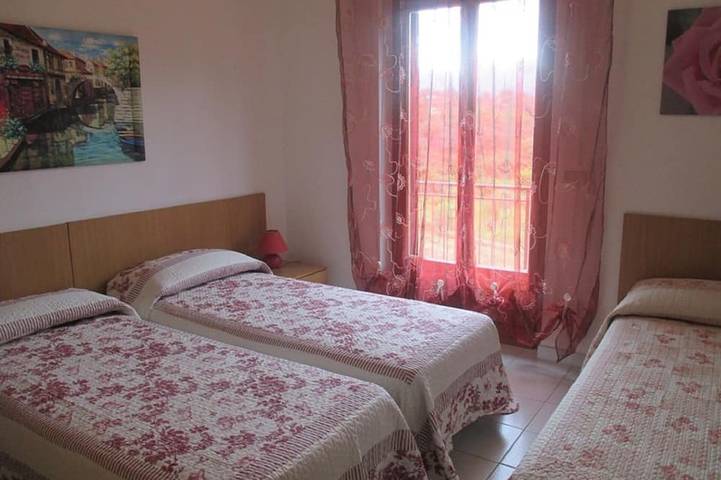 Appartamento intero, Comodo appartamento in zona tranquilla a pochi metri dal mare in Spiaggia Hotel Elba, Capoliveri