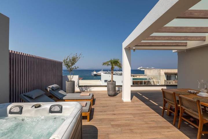 Hôtel pour 4 personnes, avec vue et balcon