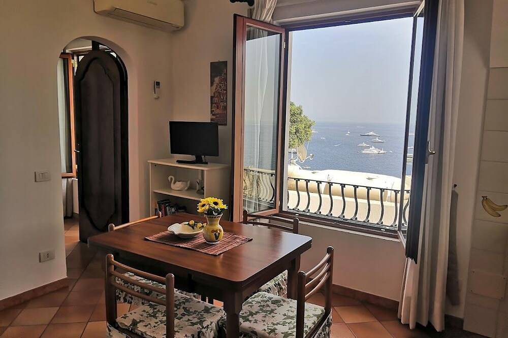 Entire apartment, Sea View in Positano 1 in Spiaggia Fornillo, Positano