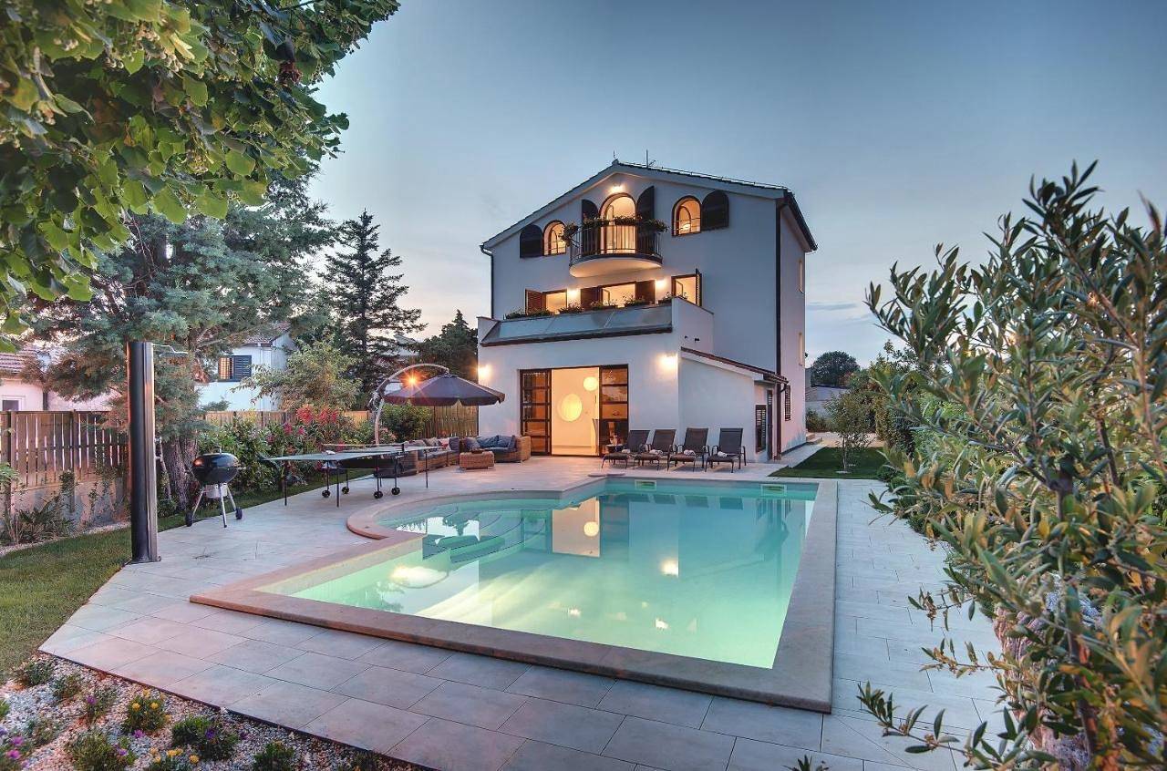 Villa für 8 Personen mit Terrasse in Fazana, Südküste Istrien