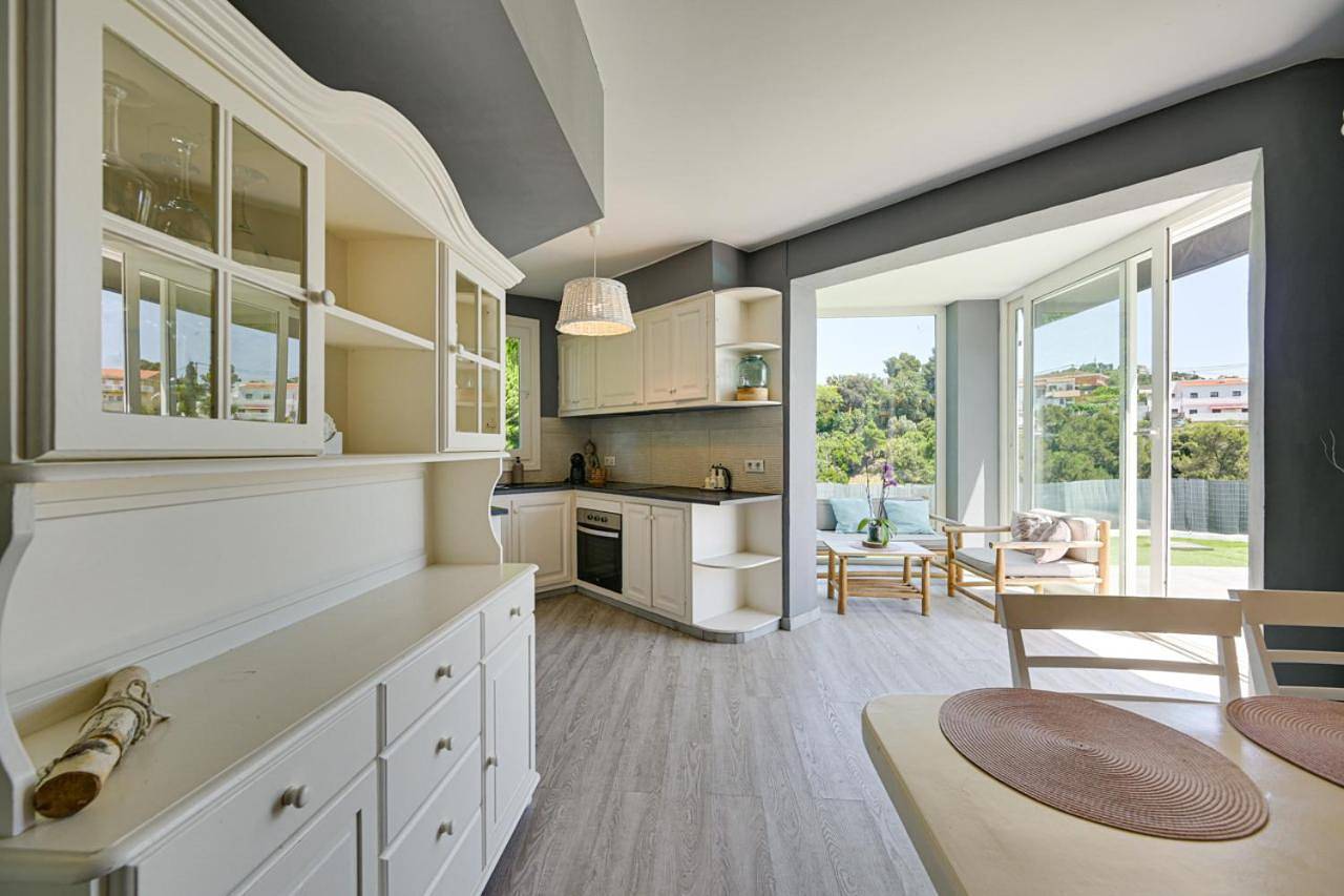 Chillout House with heated pool 29 C Sea & Mountain view in Santa Susanna, Costa del Maresme