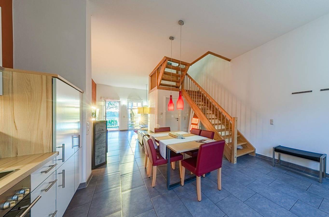Ganze Wohnung, Ferienapartment „Haubentaucher“ mit Terrasse in Jabel an der Müritz in Jabel, Naturpark Nossentiner/Schwinzer Heide