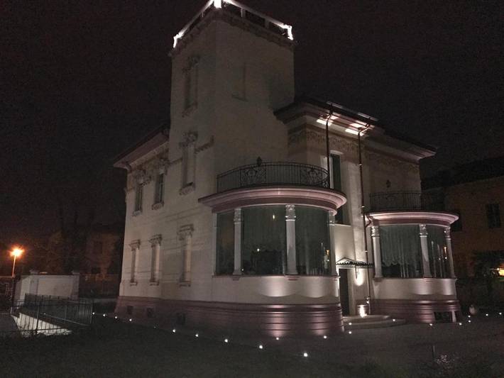 Appartamento per 5 persone, con giardino e panorama in Voghera