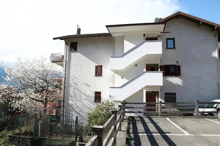 Appartamento vacanze per 2 persone, con panorama e giardino, con animali domestici - 1