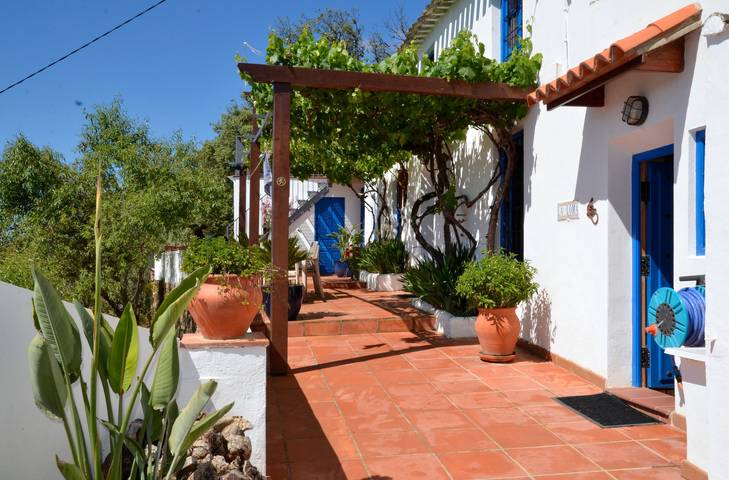 Casa de vacaciones para 2 personas, con Balcón y Jardín en Provincia de Granada