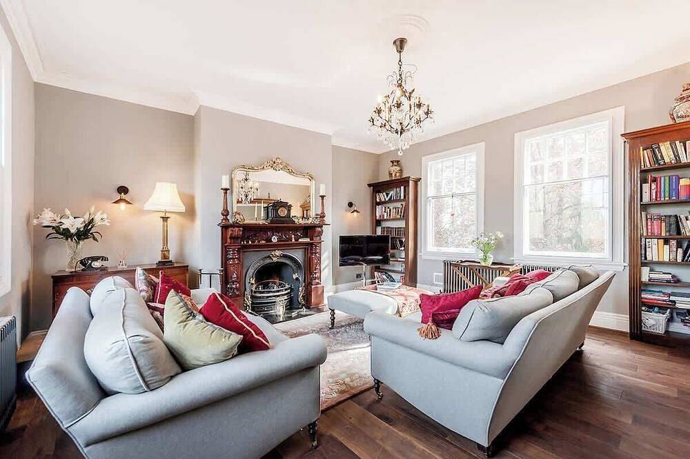 Apartment for 5 People in Solihull, Birmingham Area