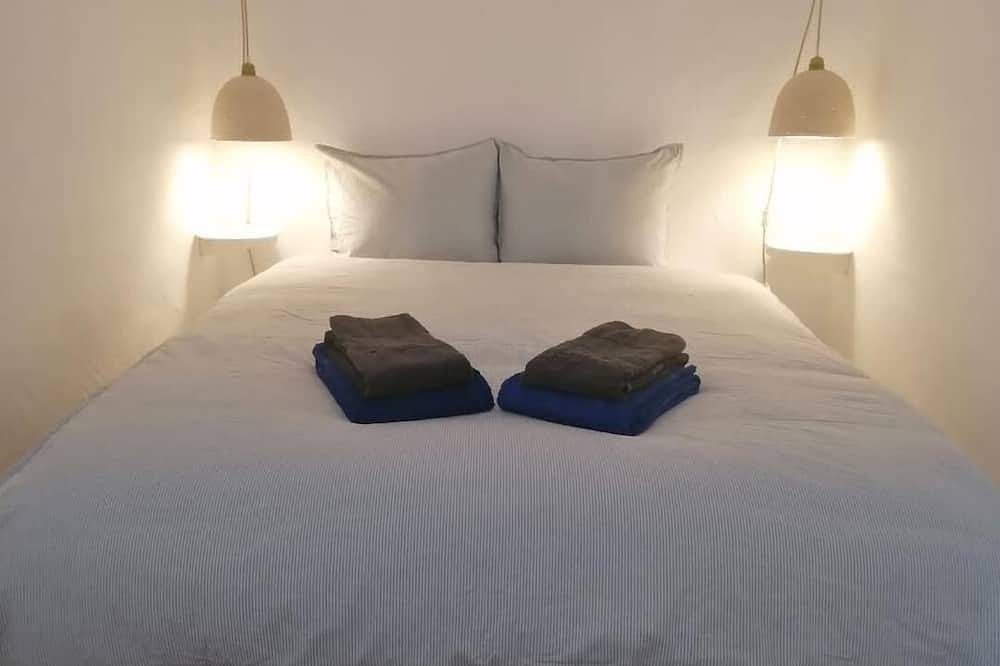 Casa do Sol, wonderful Portuguese townhouse in the center of Silves. in Silves, Faro Distrikt