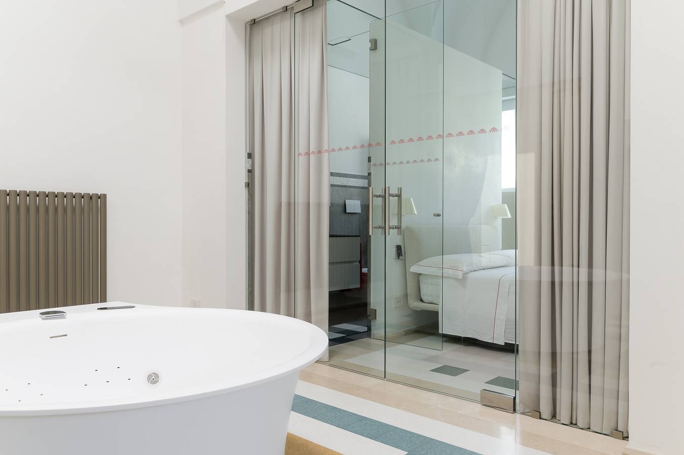 Appartement de vacances entier, Hydeout Luxury Suite - Rondine 35 by Wonderful Italy in San Vito dei Normanni, Salento