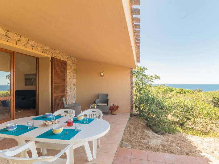Ferienhaus für 4 Personen, mit Terrasse und Garten in Costa Paradiso - 2