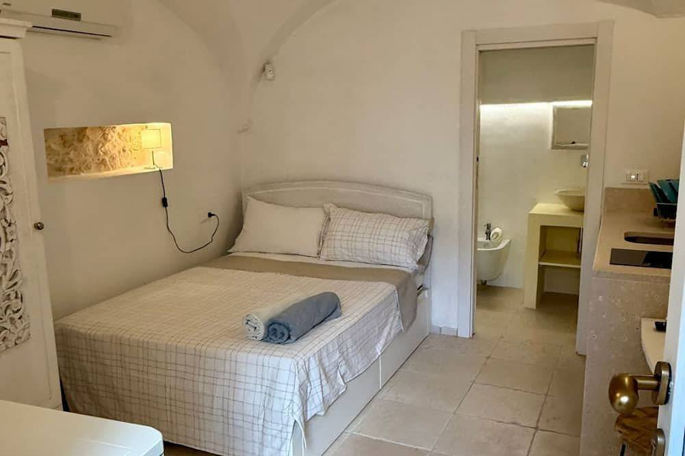 Entire apartment, Dimora Orsini Del Balzo - Studio in Carovigno, Salento