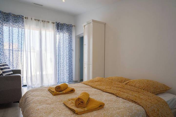 Riboleys - Villa 10 personnes avec piscine privée à 200m de la mer in Vias Plage, Vias