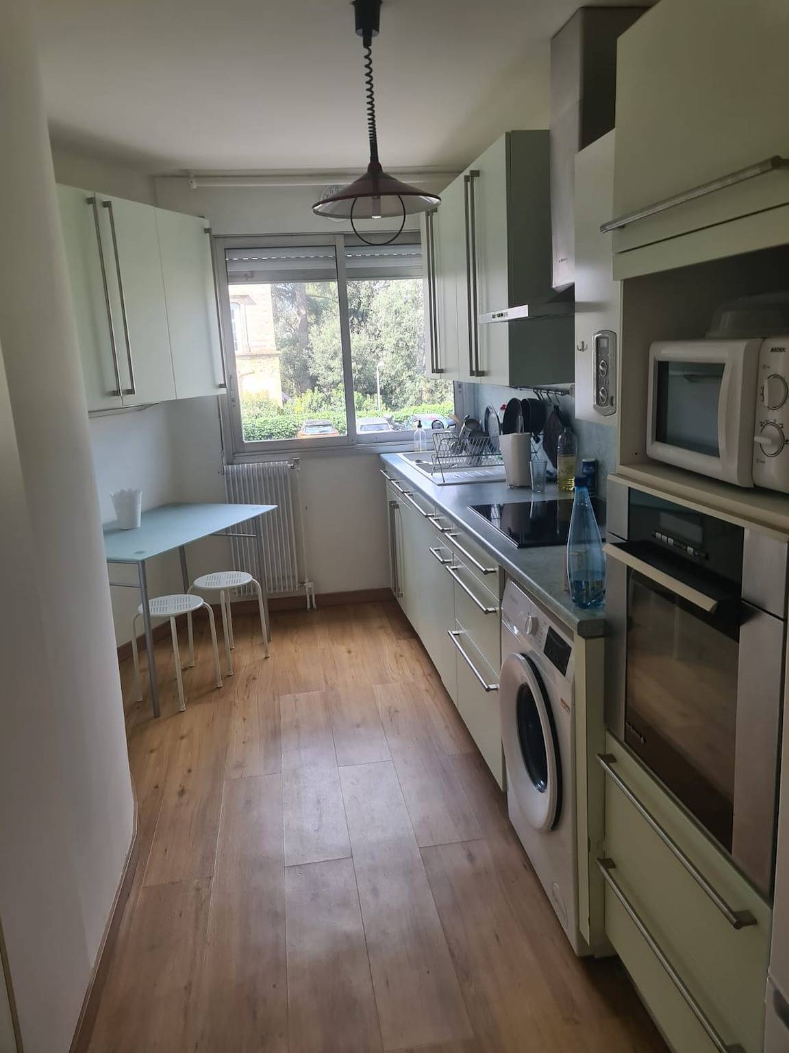 Ganze Wohnung, Bright apartment with garden and swimming pool in Croix d'Argent, Montpellier