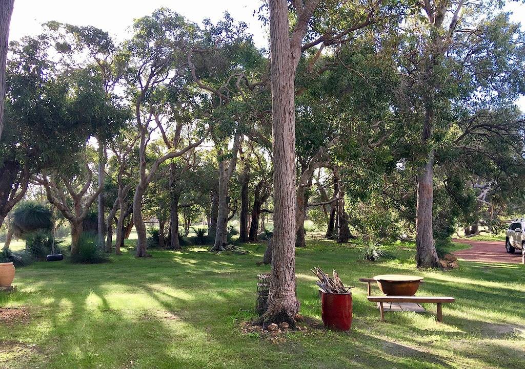 Millhaven - herrliches Landhaus auf 5 Hektar mit Meerblick in Yallingup, Western Australia