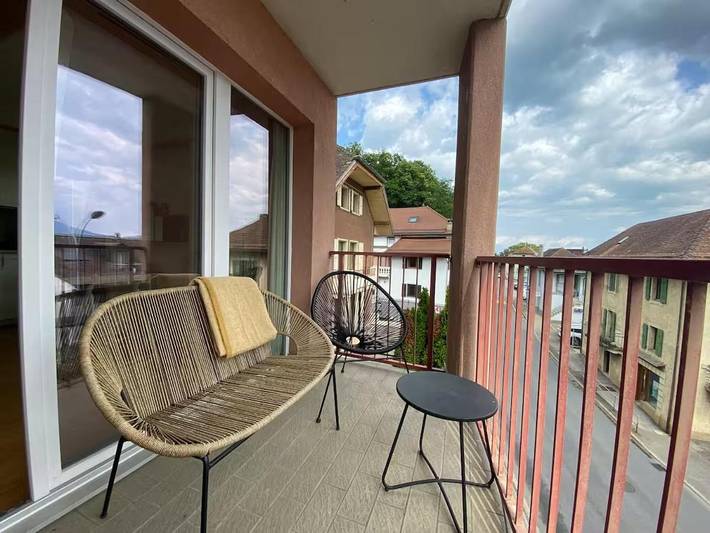 Appartement de vacances pour 2 personnes, avec balcon ainsi que vue et vue sur le lac