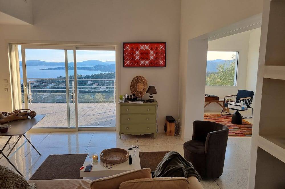 Casa vacanza a Var a partire da 442€ a notte