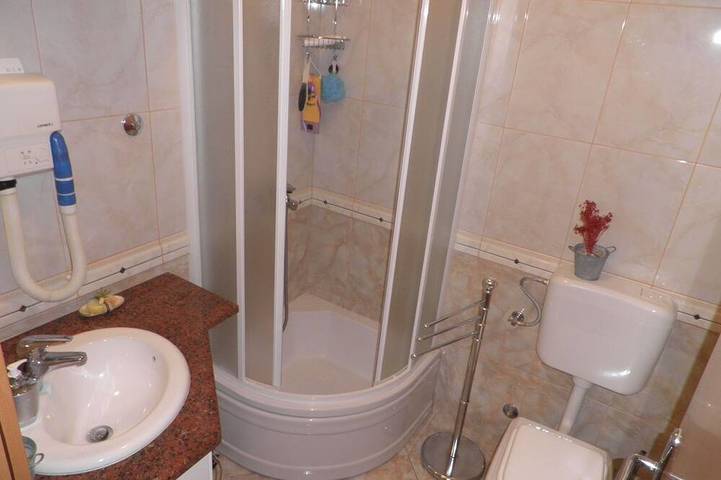 Appartement entier, Appartement de deux chambres avec une piscine Preko, Ugljan in Plaža Jaz, Preko