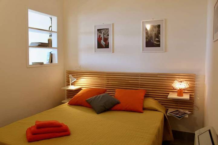 Ganze Wohnung, Die romantische Sunset-Wohnung bietet Ihnen einen unvergesslichen Blick auf das Meer in Spiaggia di Maria Pia (Alghero), Alghero