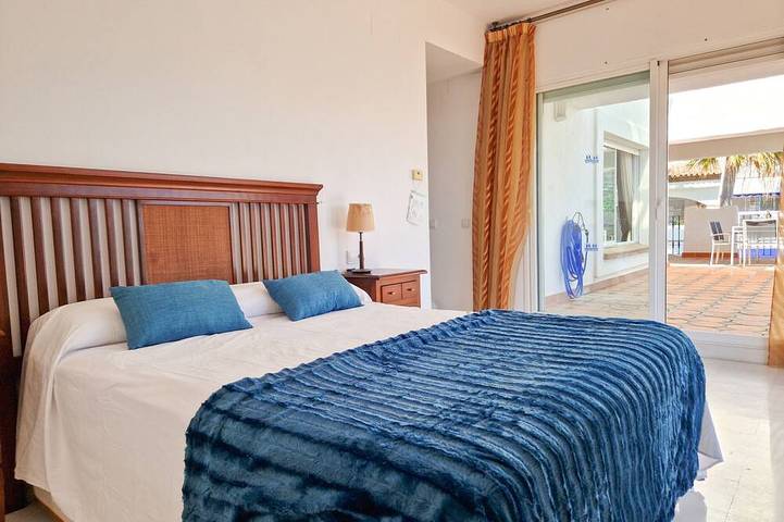 Ganze Wohnung, Strandnahes 3-Zimmer-Apartment in San Pedro in San Pedro de Alcántara, Marbella