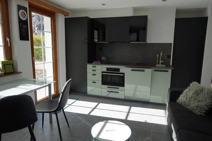 Ferienwohnung für 2 Personen, mit Balkon und Garten sowie Ausblick, kinderfreundlich im Wallis - 4