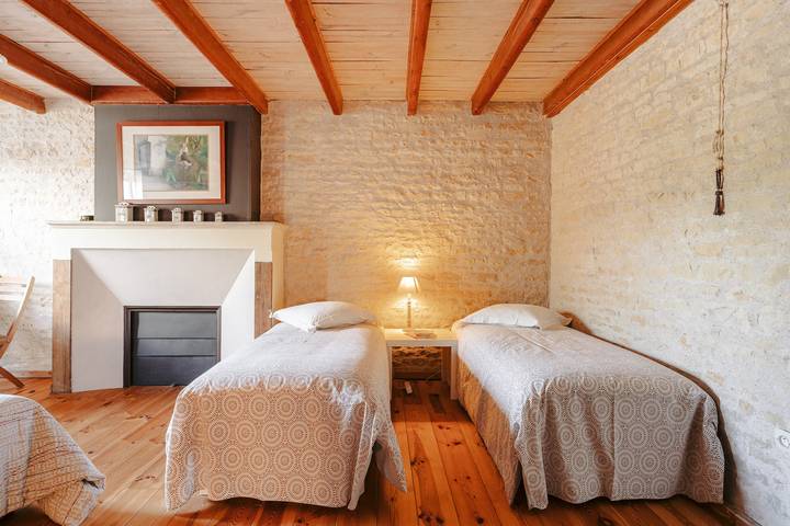 Chambre d’hôtes « Chambre Églantine » in Courçon, Région de La Rochelle