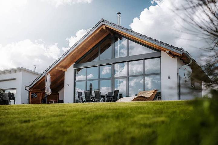 Ferienhaus für 7 Personen, mit Sauna und Garten - 1