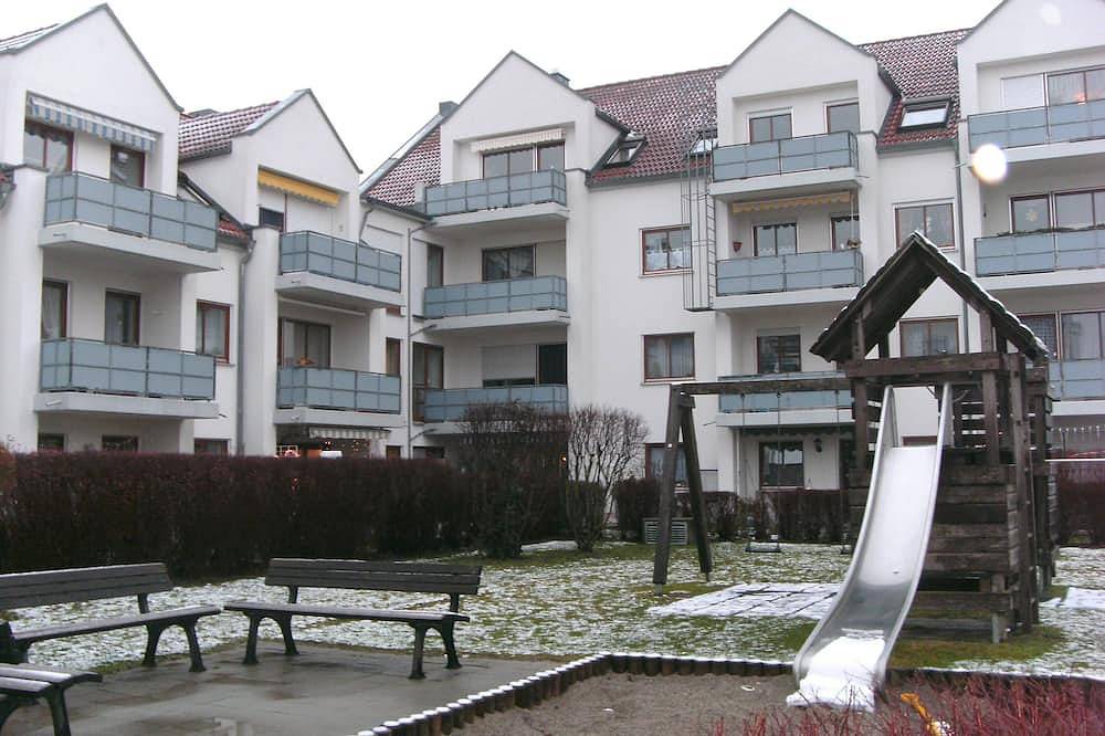 Ganze Wohnung, Apartment in Koenigsbrunn an der Stadtgrenze zu Augsburg 5 Zimmerkbwc/100qm. in Königsbrunn, Bayerisch Schwaben