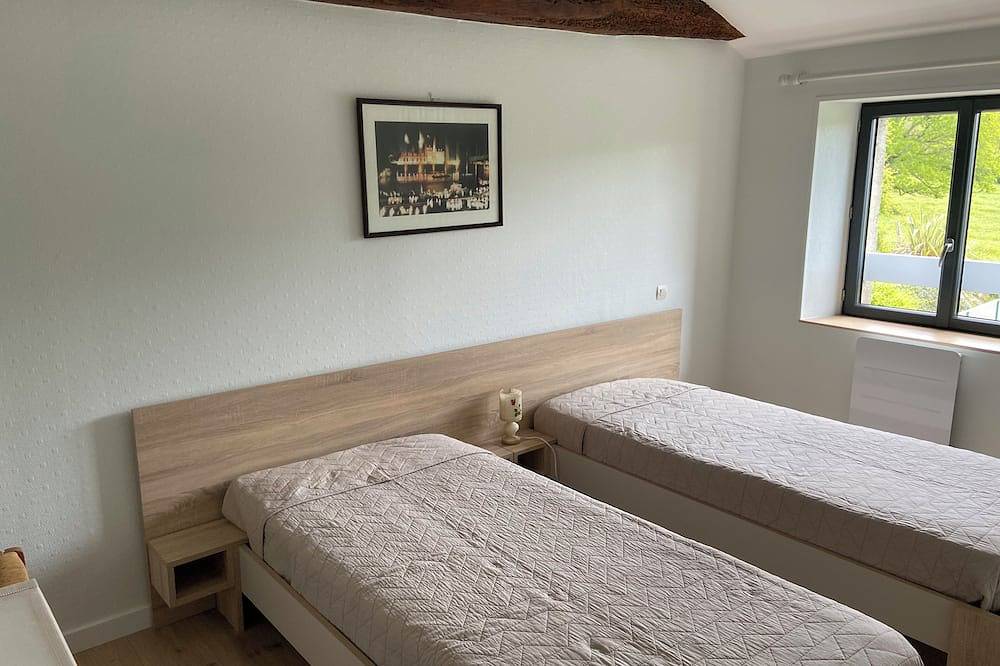 Cama de la vida humana en el Poiré sur Vie Vendée in Le Poiré-sur-Vie, Valle del Loira
