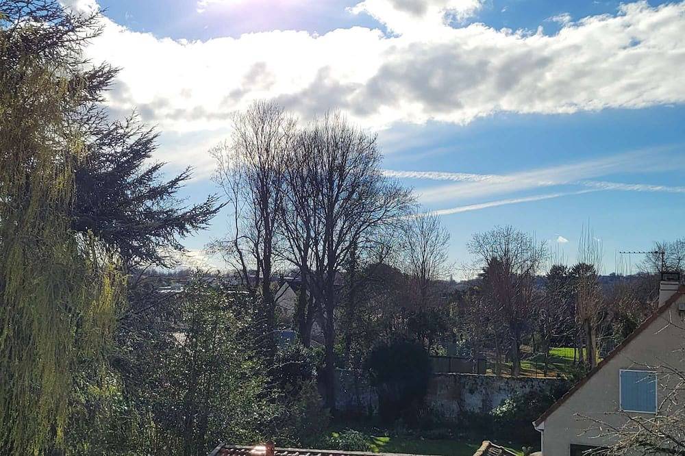 Apartamento entero, Hollyday Apart Paris Saint-Brice Cdg France in Saint-Brice-sous-Forêt, Valle del Oise