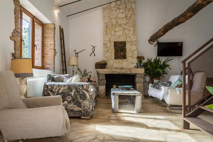 Casa rural para 14 personas, con terraza además de piscina y vistas, Se admiten mascotas en Jabugo - 2