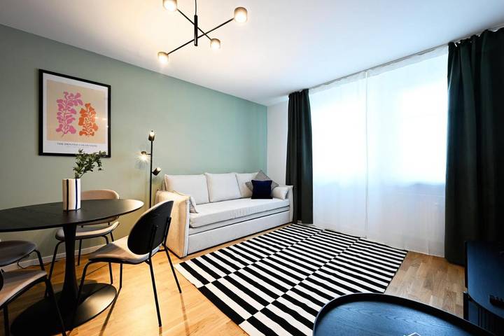 Ferienwohnung für 4 Personen, mit Sauna und Terrasse in Fürth - 2