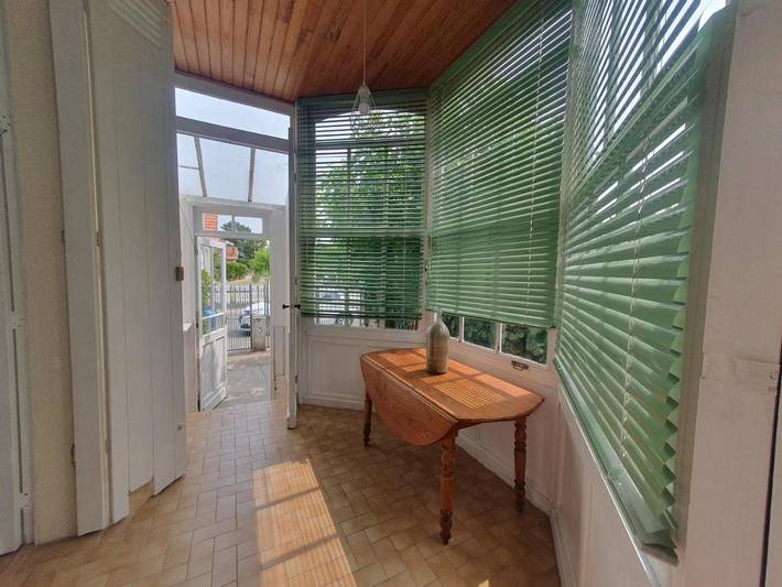 Location de vacances pour 6 personnes, avec terrasse dans Office De Tourisme De Soulac - 3